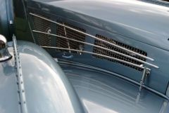 Fender vent - Bugatti - Amelia Island 2004