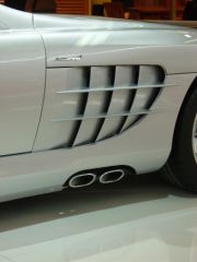 Fender vent - Mercedes-Benz SLR McLaren