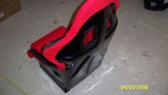 Red_seat_4_