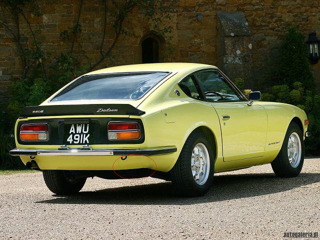 datsun_240z_1969_03_b_thumb.jpg