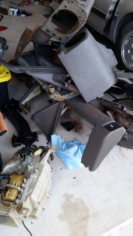 post-1999-0-11063500-1476208214_thumb.jp