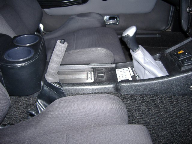 240Z INTERIOR 2.jpg