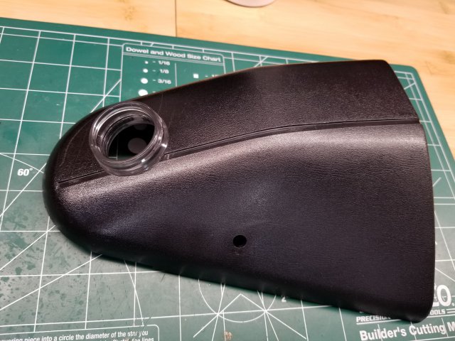 Strut access port 2.jpg