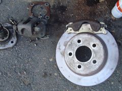 300zx caliper and my rear setup with hugh vented rotor